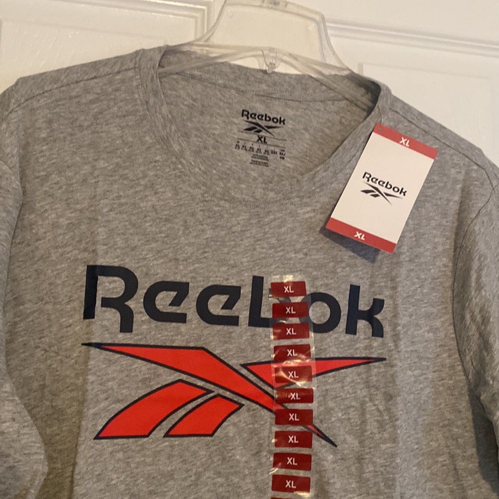 New with tag Reebok Logo tshirt
